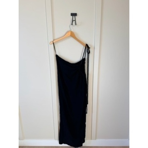 JLUXLABEL Dresses & Skirts - JLUXLABEL Womens Black One Shoulder Rope Strap Maxi Dress Side Slit Size Medium